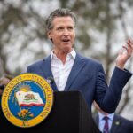 California governor signs one driverless vehicle bill, vetoes two others